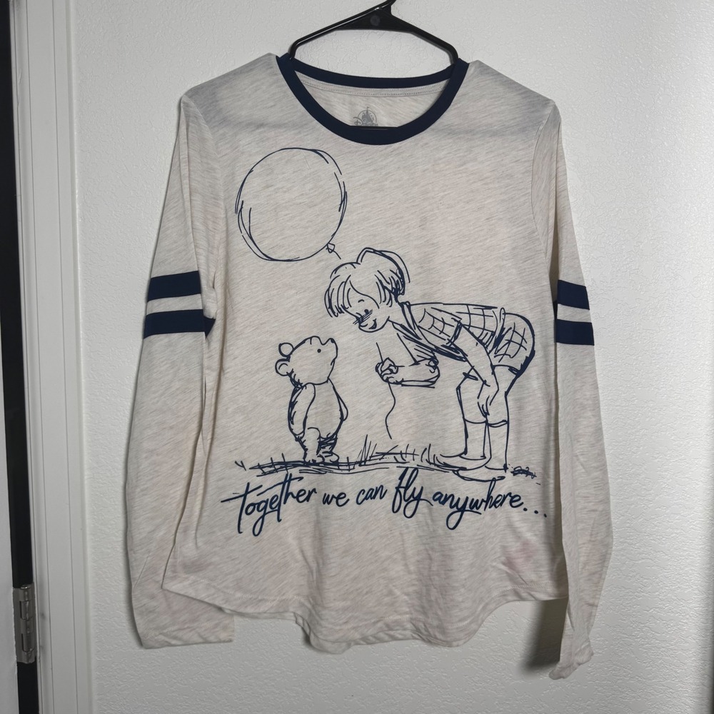 Disney Store Winnie the Pooh Shirt Womens Large Cream Navy Long Sleeve Graphic